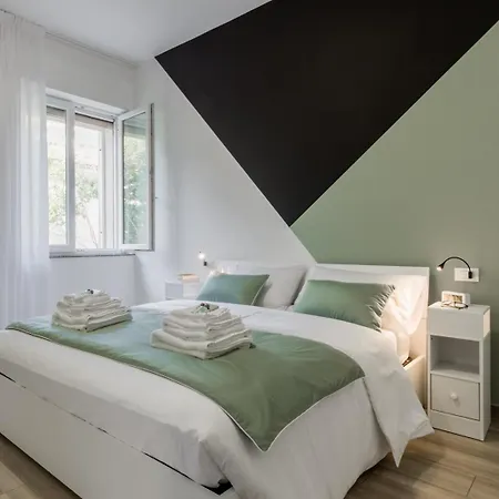 Maggie House * ピアチェンツァ