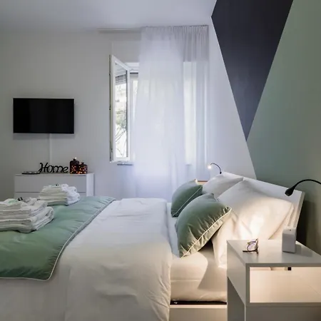 Maggie House ピアチェンツァ