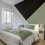 Maggie House * Piacenza