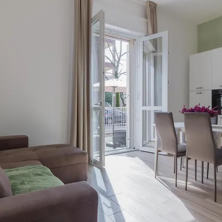 Maggie House Apartament *