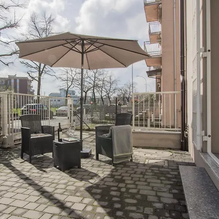 Maggie House דירה *