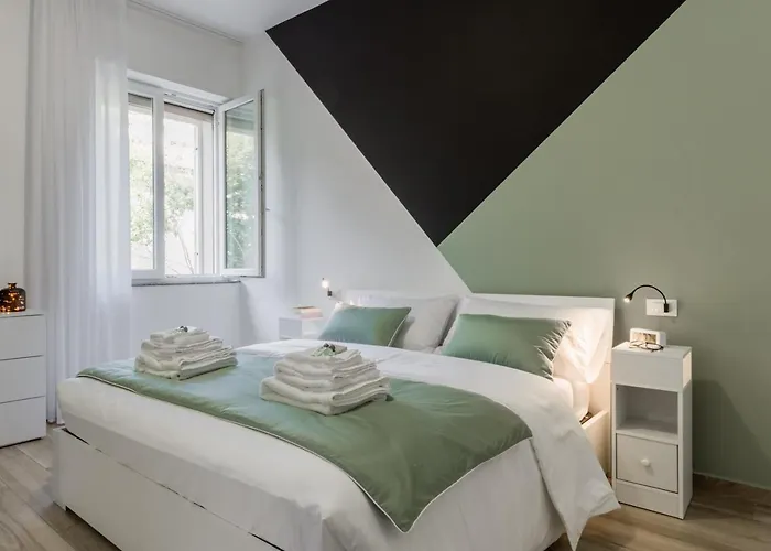 Maggie House * Piacenza