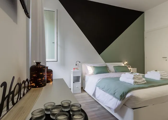 Maggie House * Piacenza